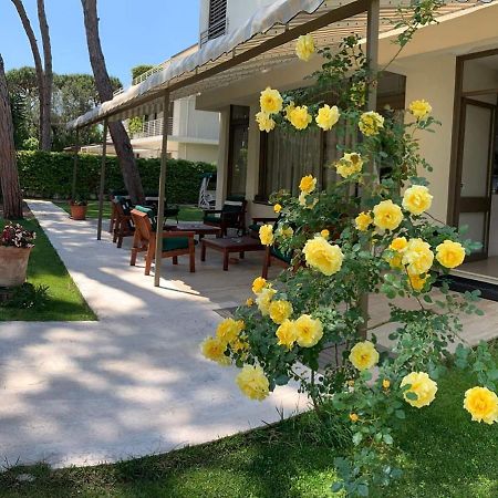 Hotel Etruria Forte dei Marmi Luaran gambar