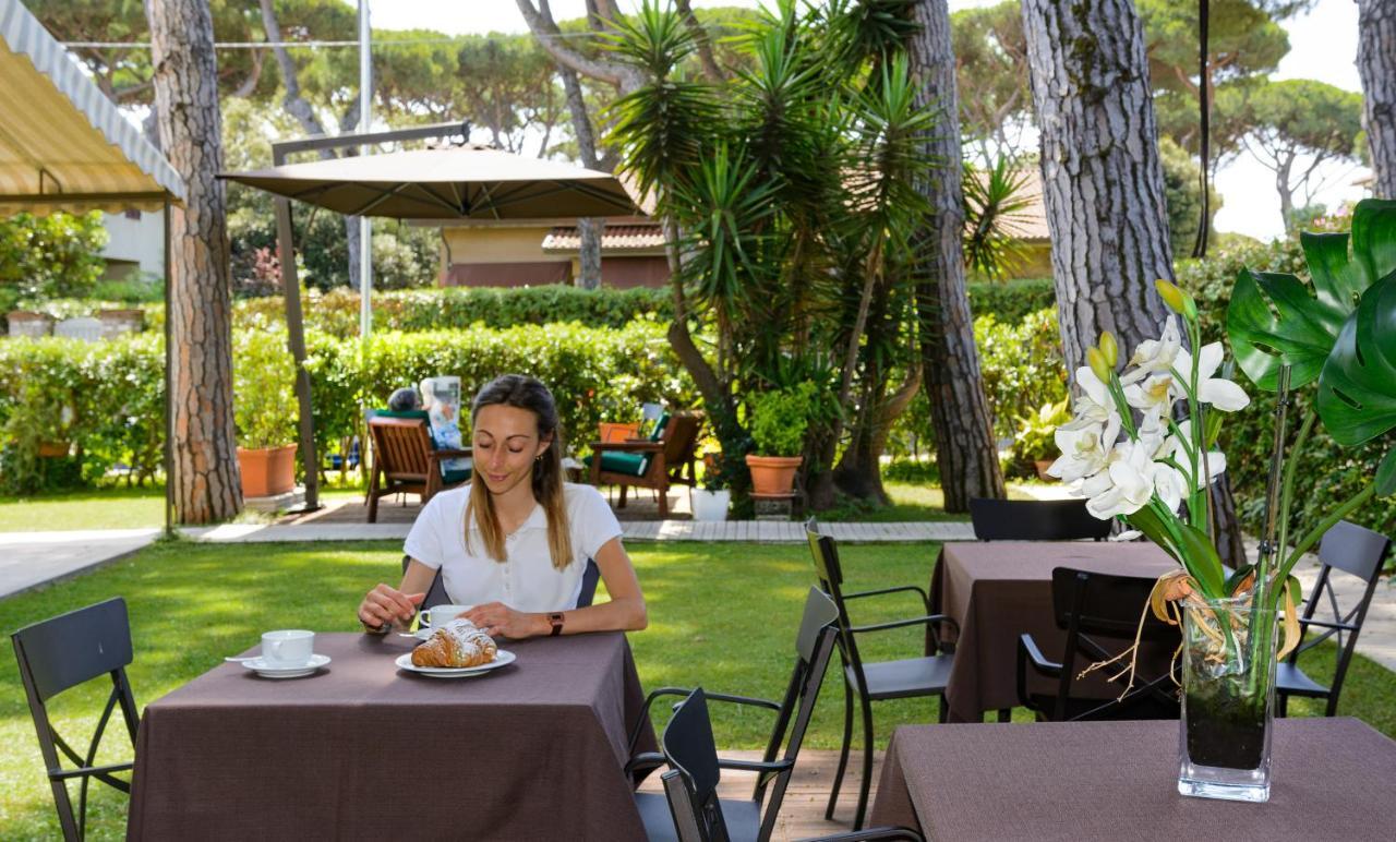 Hotel Etruria Forte dei Marmi Luaran gambar